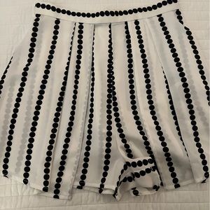 Finders Windsor skort